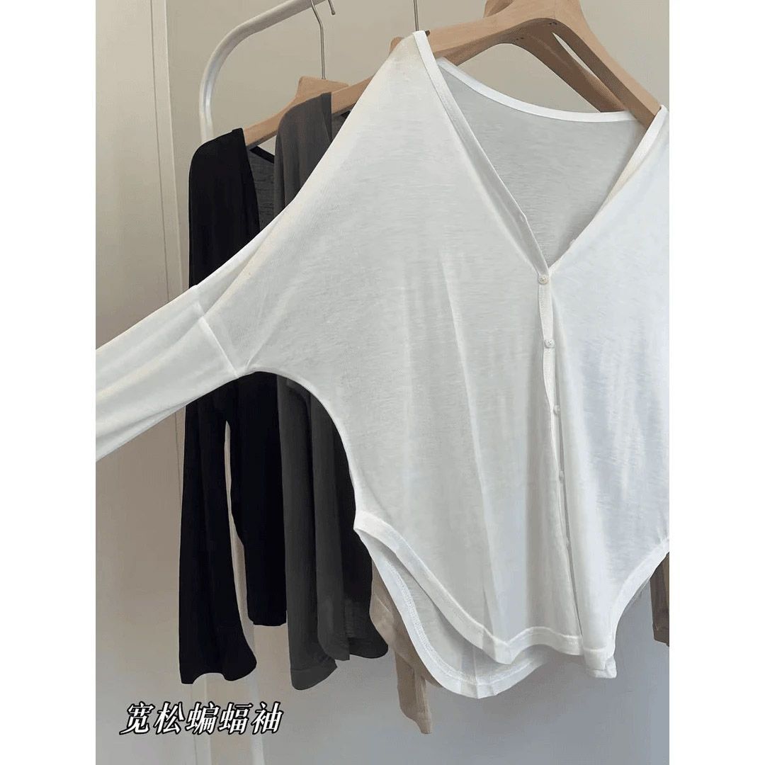 Cardigan with Loose Bat Sleeves